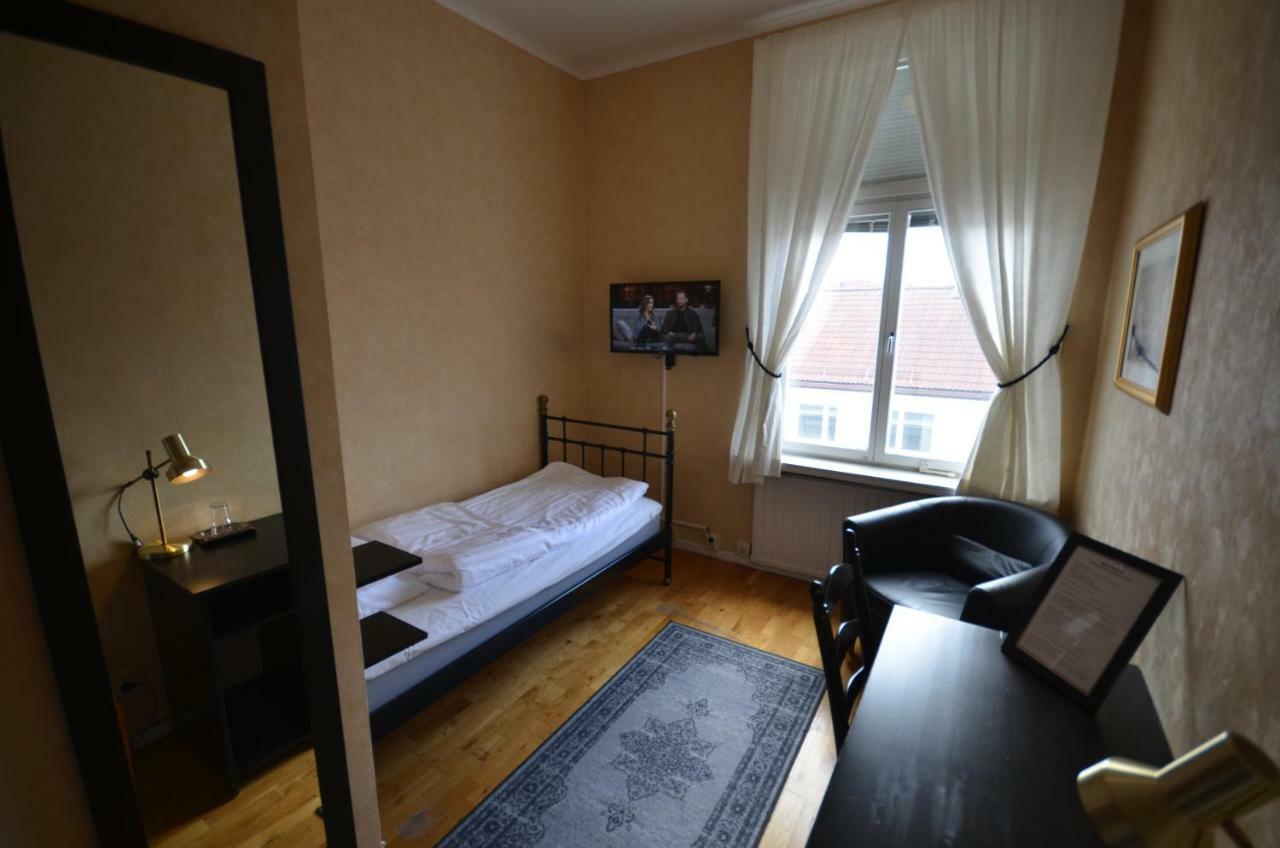 Hotell Royal Хернёсанд Экстерьер фото